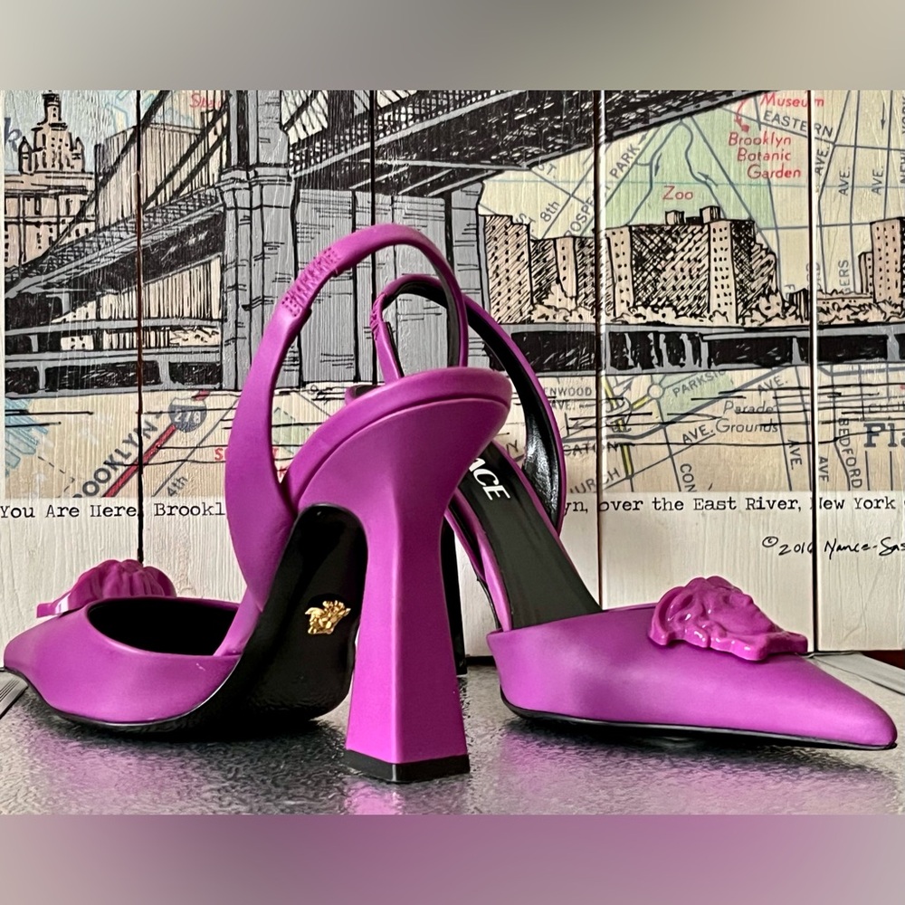 Brand New Versace Pink Slingback Heels with Medusa Face Emblem Design